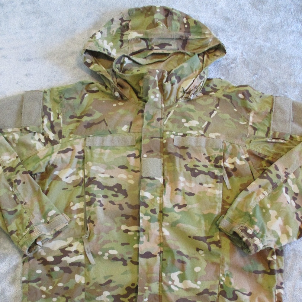 Soft Shell Camo Jacket ECWCS GEN III Level 5 Mid Weight Mens Medium Green OCP
